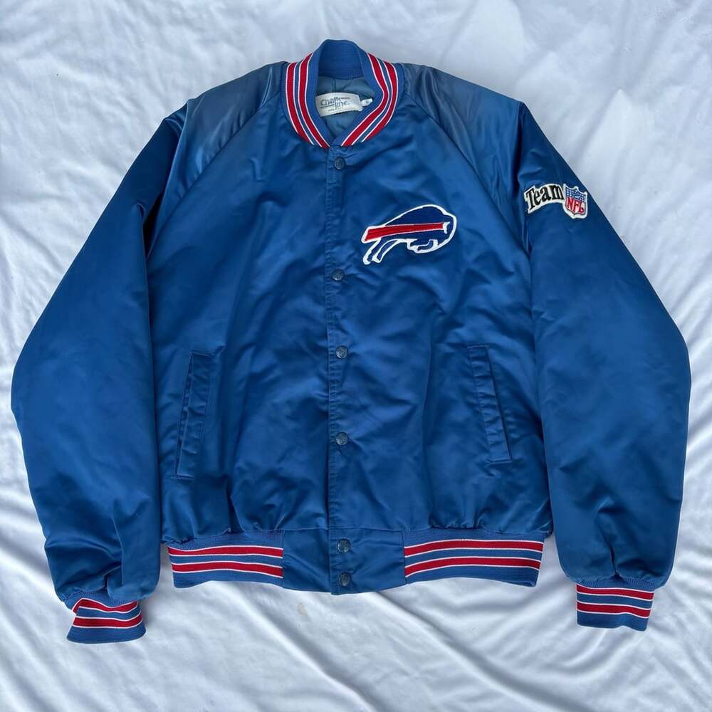 VTG 1990s Buffalo Bills Chalk Line Satin Bomber Jacket Made in USA Size Large
